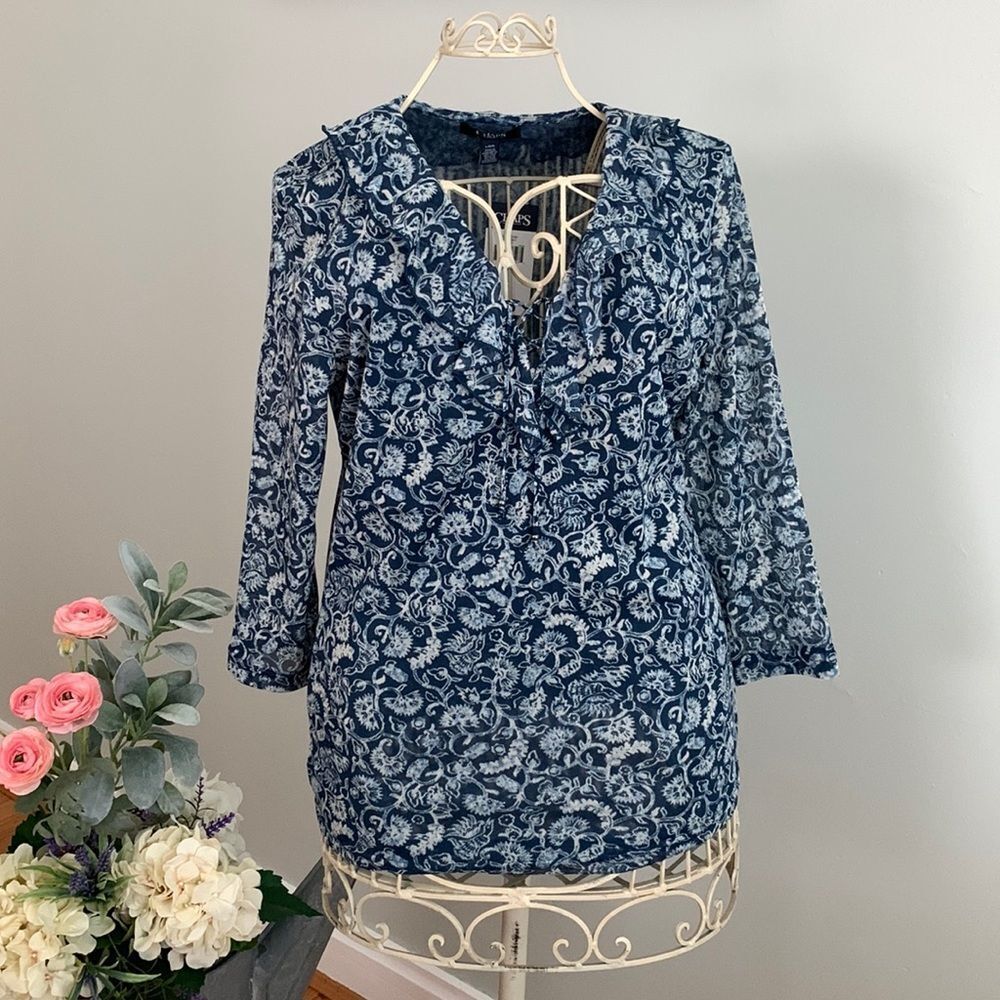 👚 CHAPS Blouse